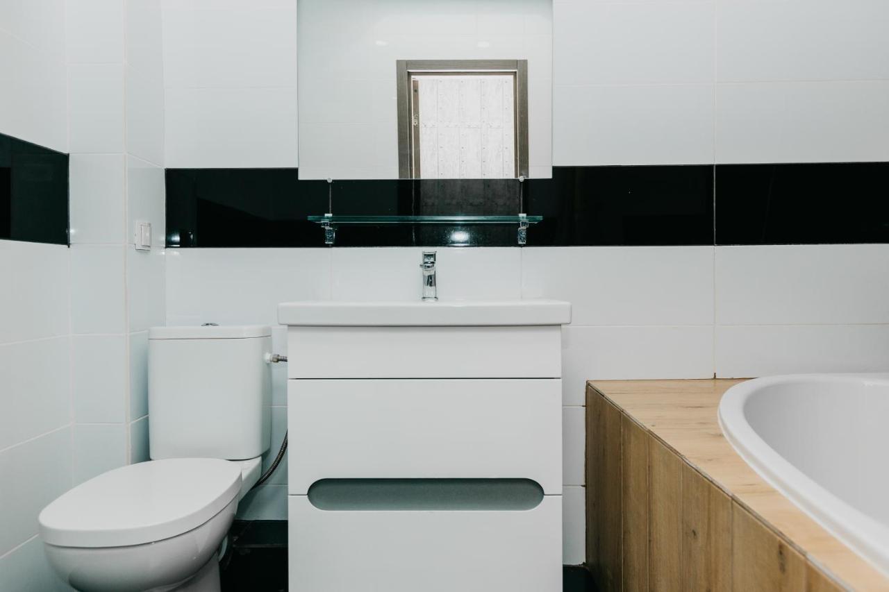 Luxury Apartment Sumy Exterior foto